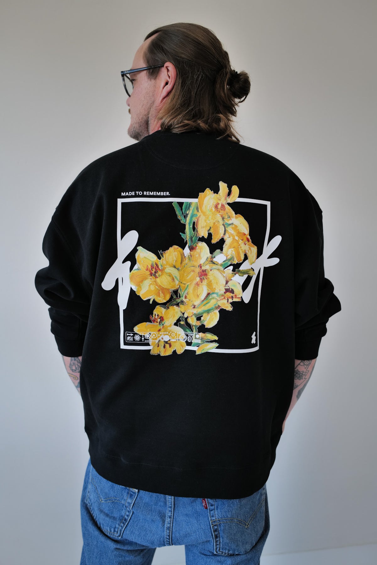 Pulli Lilies